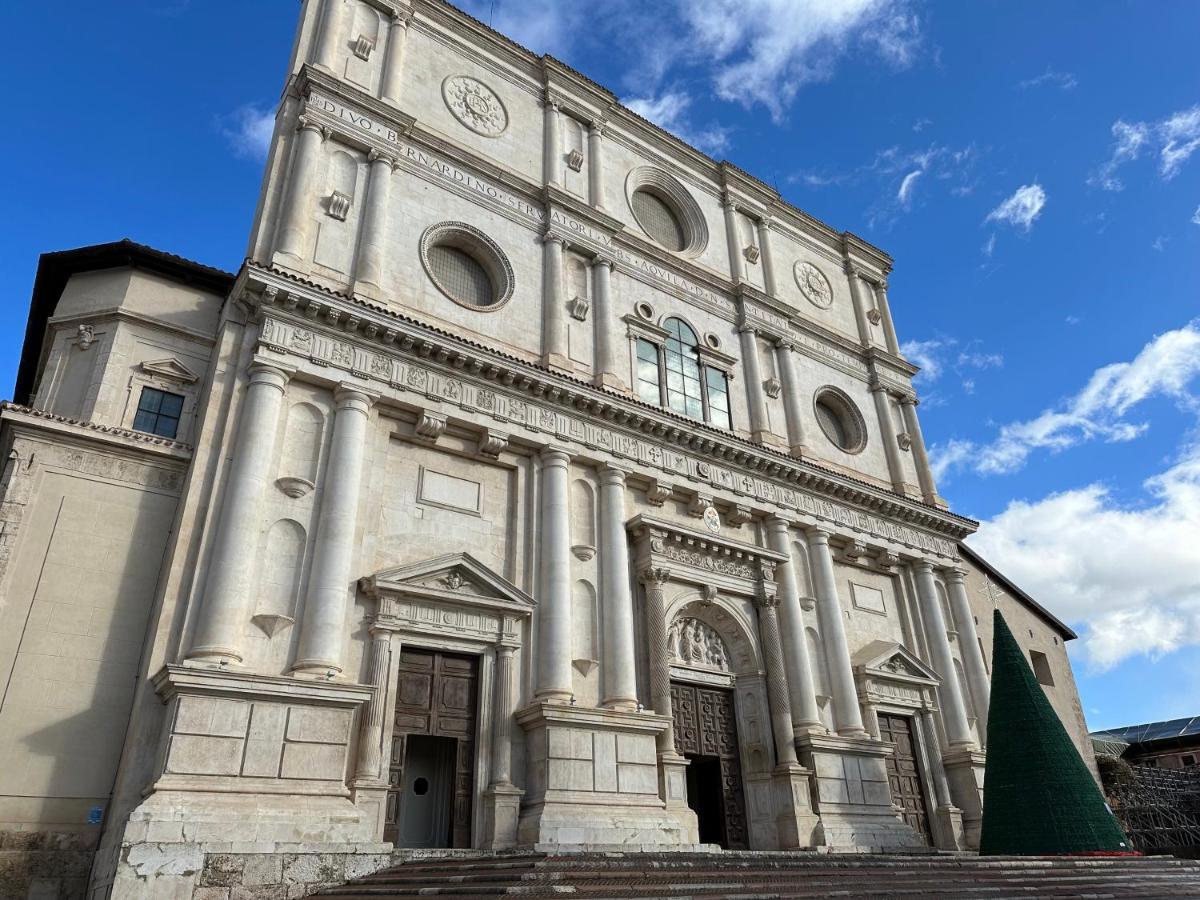 Dimora Del Sole - Intero Appartamento LʼAquila Esterno foto